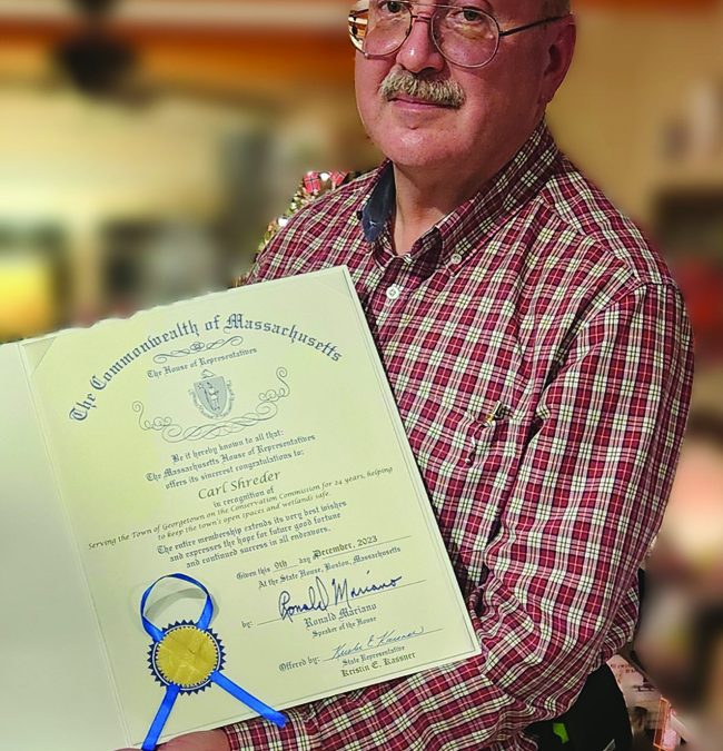 State Honors a ‘Treasure’
