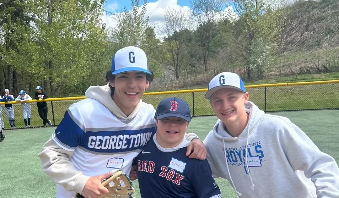 Georgetown Students Volunteer as ‘Buddy’ During Miracle League