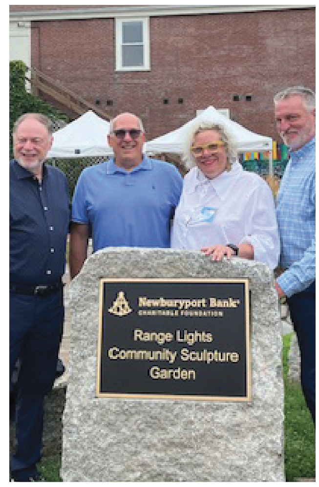 Newburyport Art Celebrates Yankee Homecoming and thanks Newburyport Bank by ‘Coming Home’