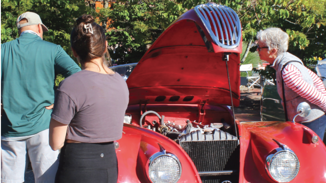 Newburyport Vintage Vehicles Took Over Shopping District!